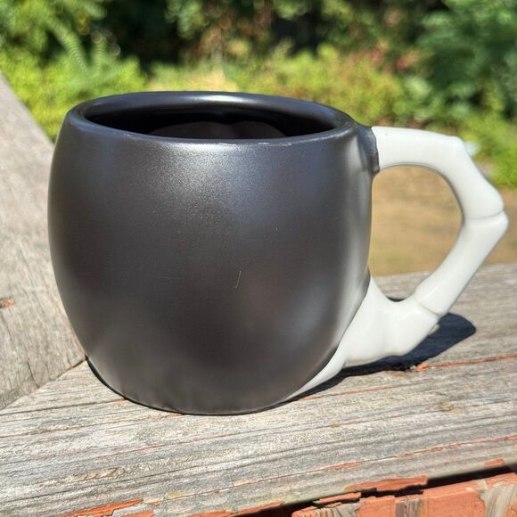 NEW Prima Design Skeleton Hand Halloween Cup Mug 4” Tall - Picture 2 of 3